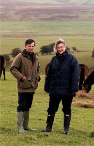 800_chris+victoria-eveleigh-on-farm